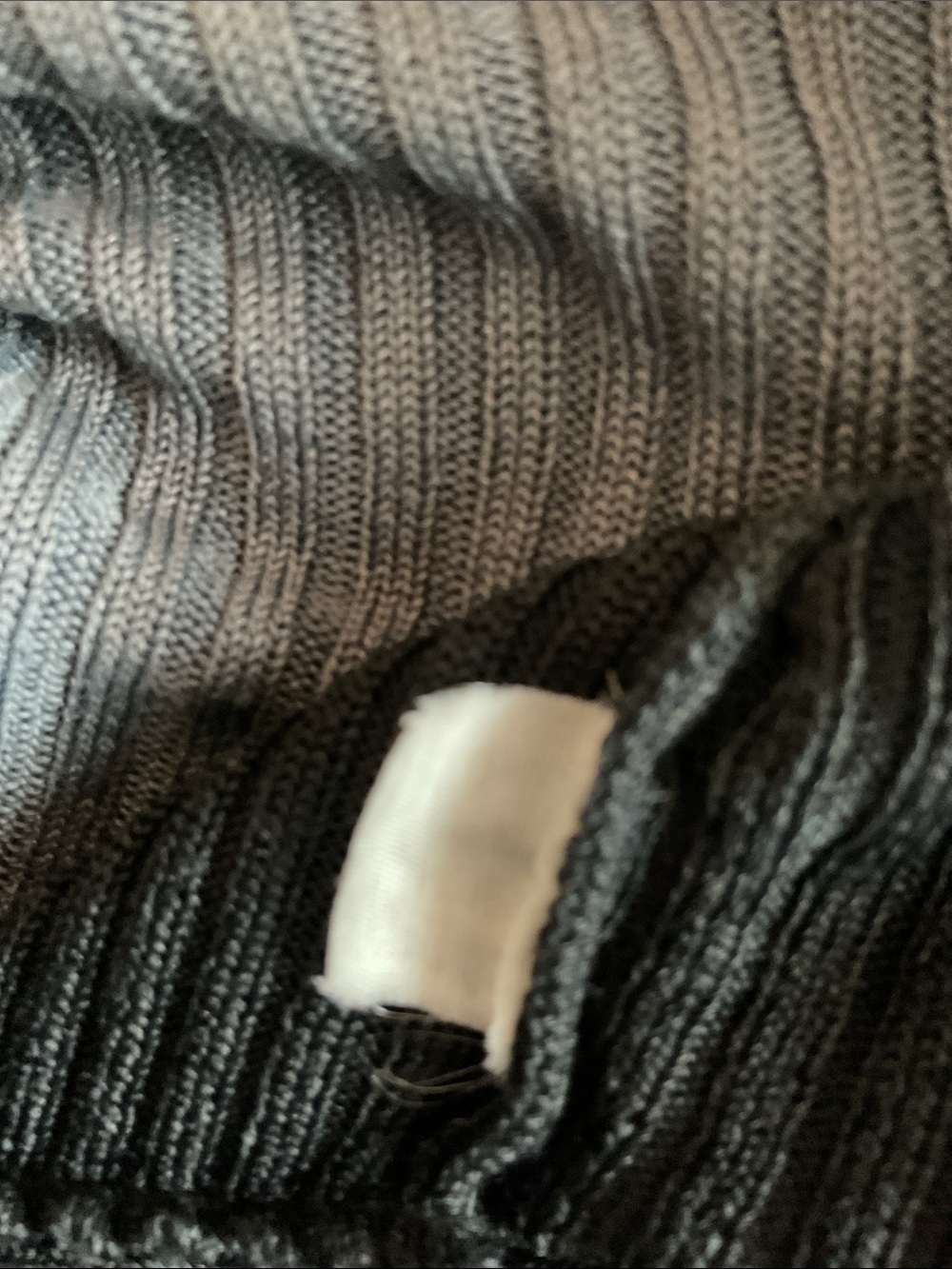 Ombre Ribbed Knit Cardigan - Picture 8 of 10
